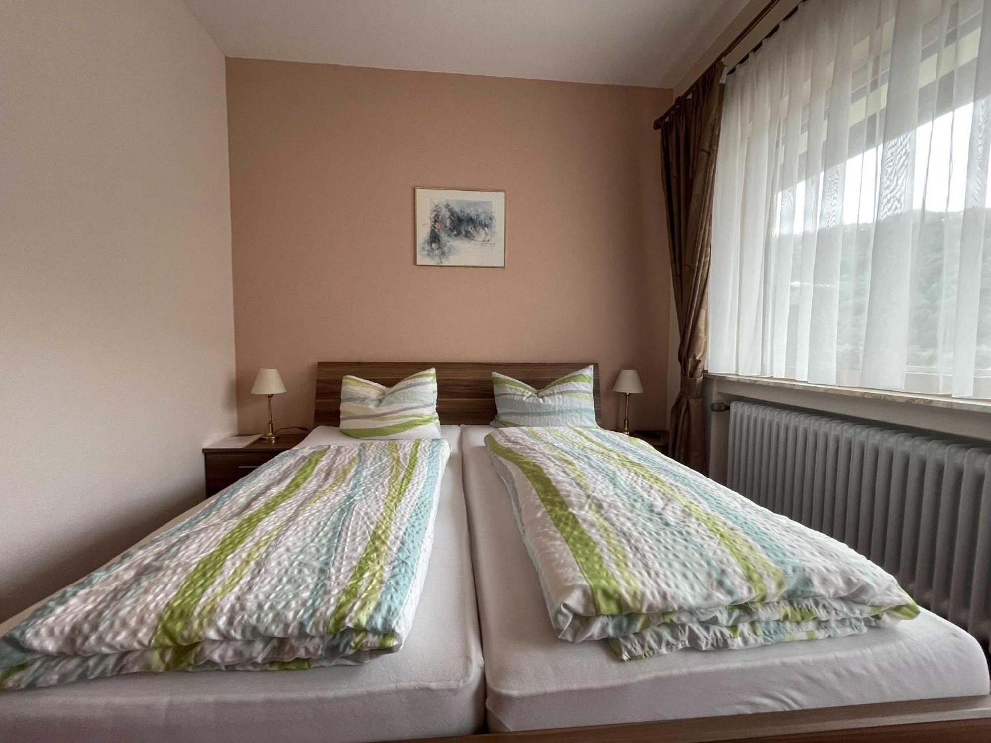 Hotel Zur Mosel مينهايم المظهر الخارجي الصورة