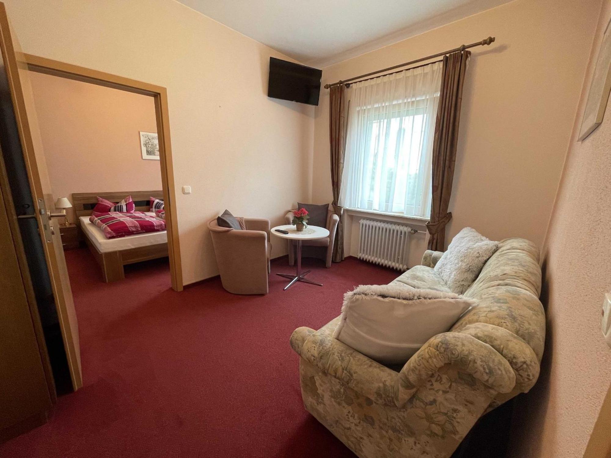 Hotel Zur Mosel مينهايم المظهر الخارجي الصورة