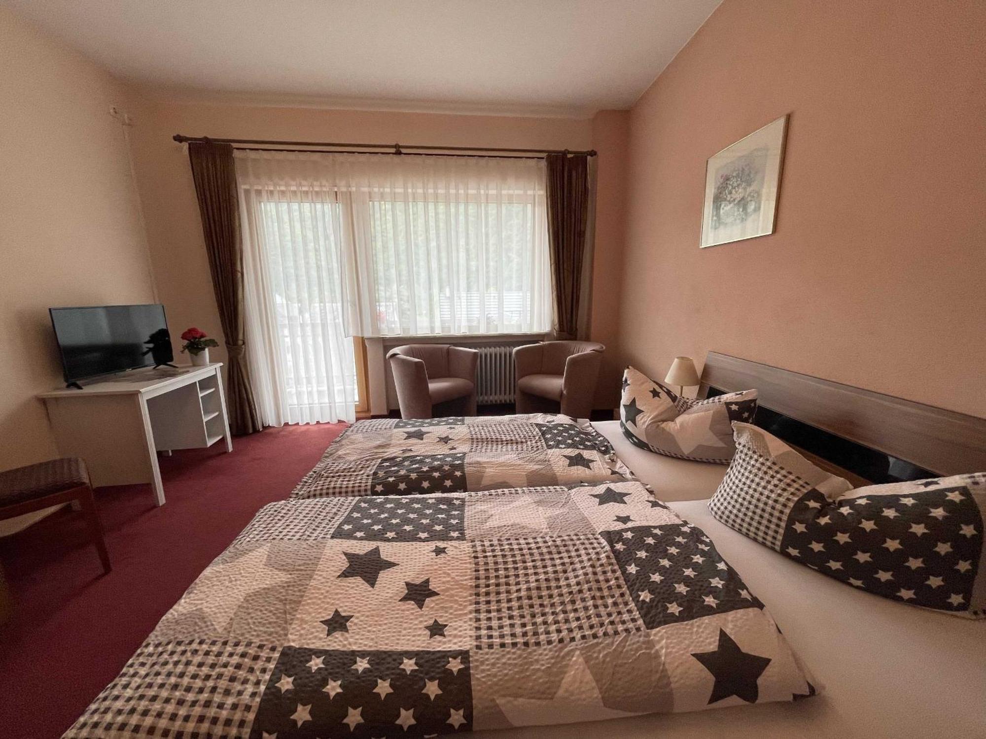 Hotel Zur Mosel مينهايم المظهر الخارجي الصورة